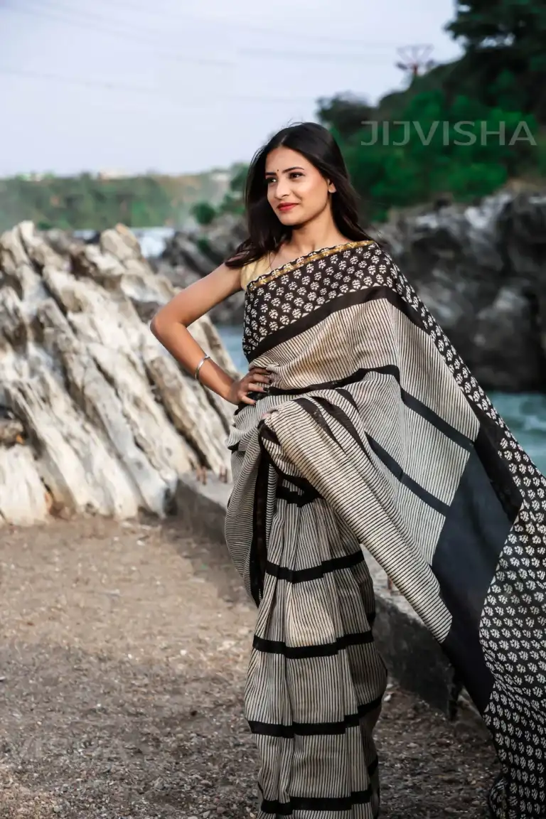 Buy Black & Beige Block Printed Chanderi Cotton Silk Saree Online