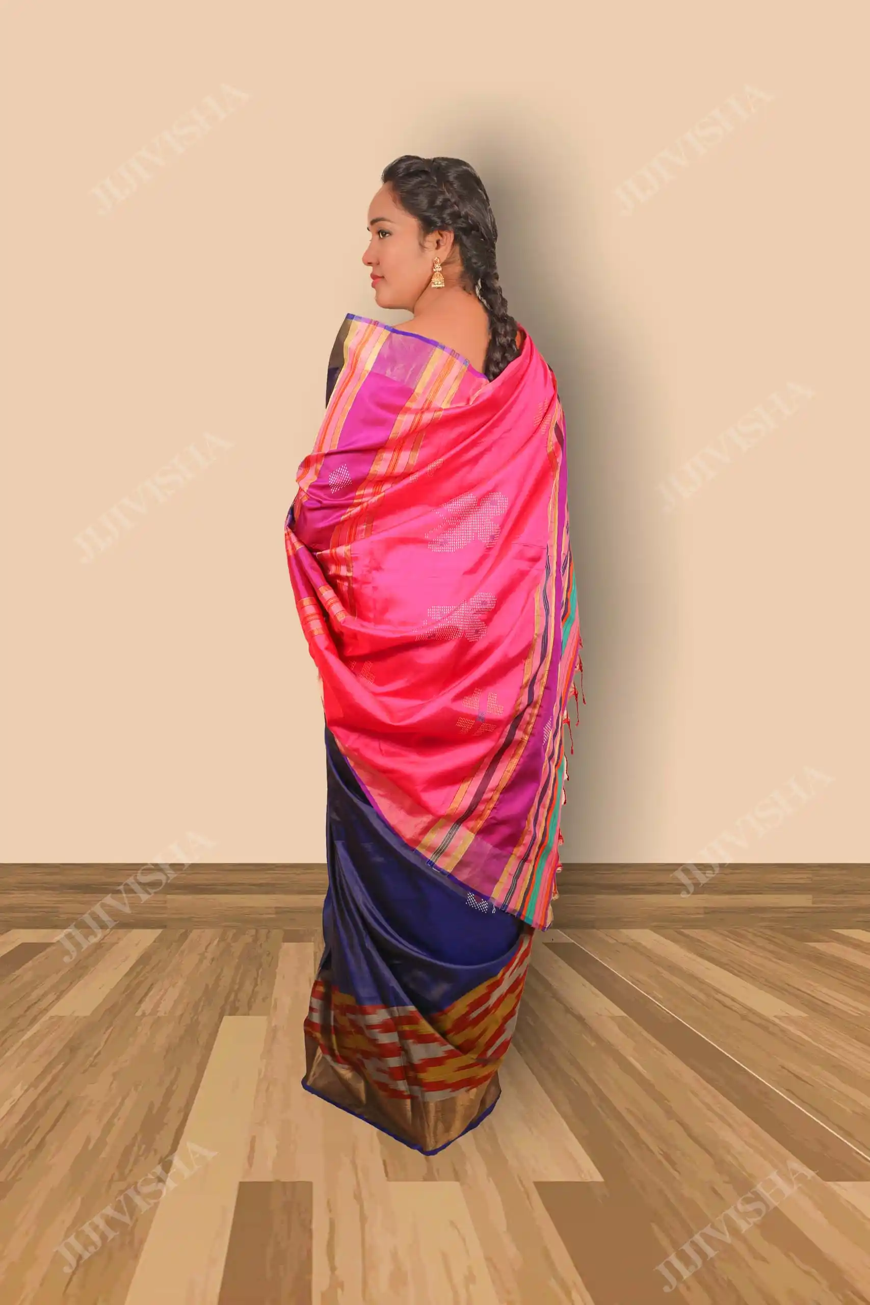 Buy Blue & Pink Bishnupuri Silk Saree Online