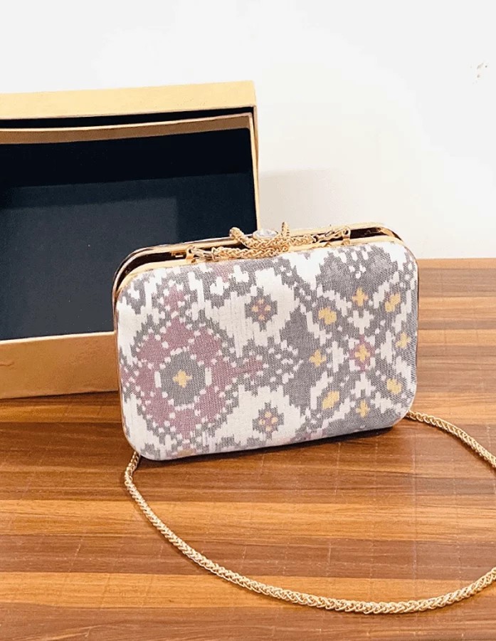 White Single Ikkat Patola Clutch