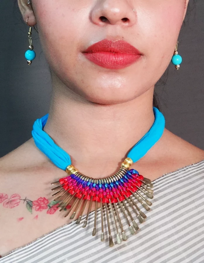 Turquoise Blue Necklace With Earrings
