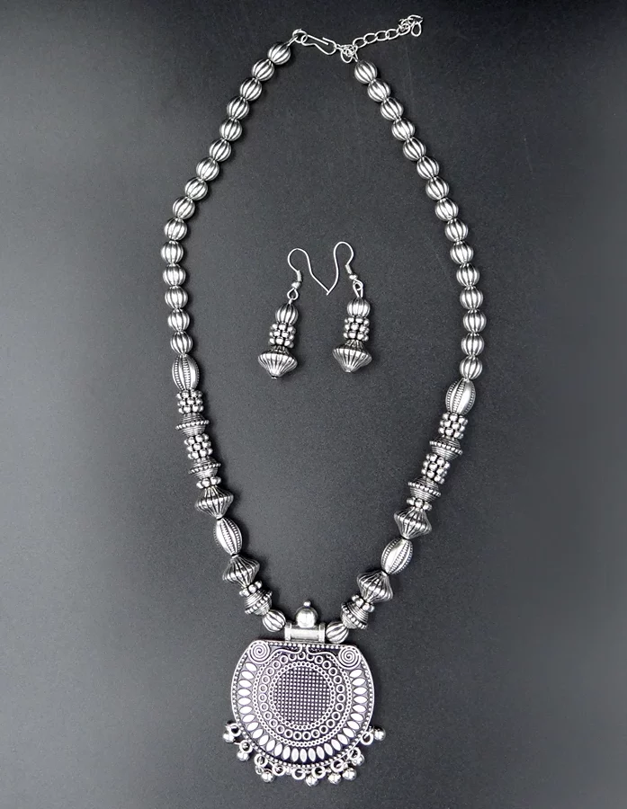 Traditional Kashmiri German Silver Necklace With Pair of Earrings