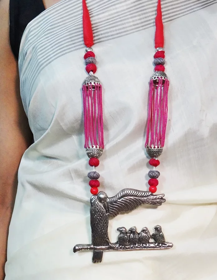 Statement Silver Necklace: Shimmering Elegance and Eye-Catching Glamour