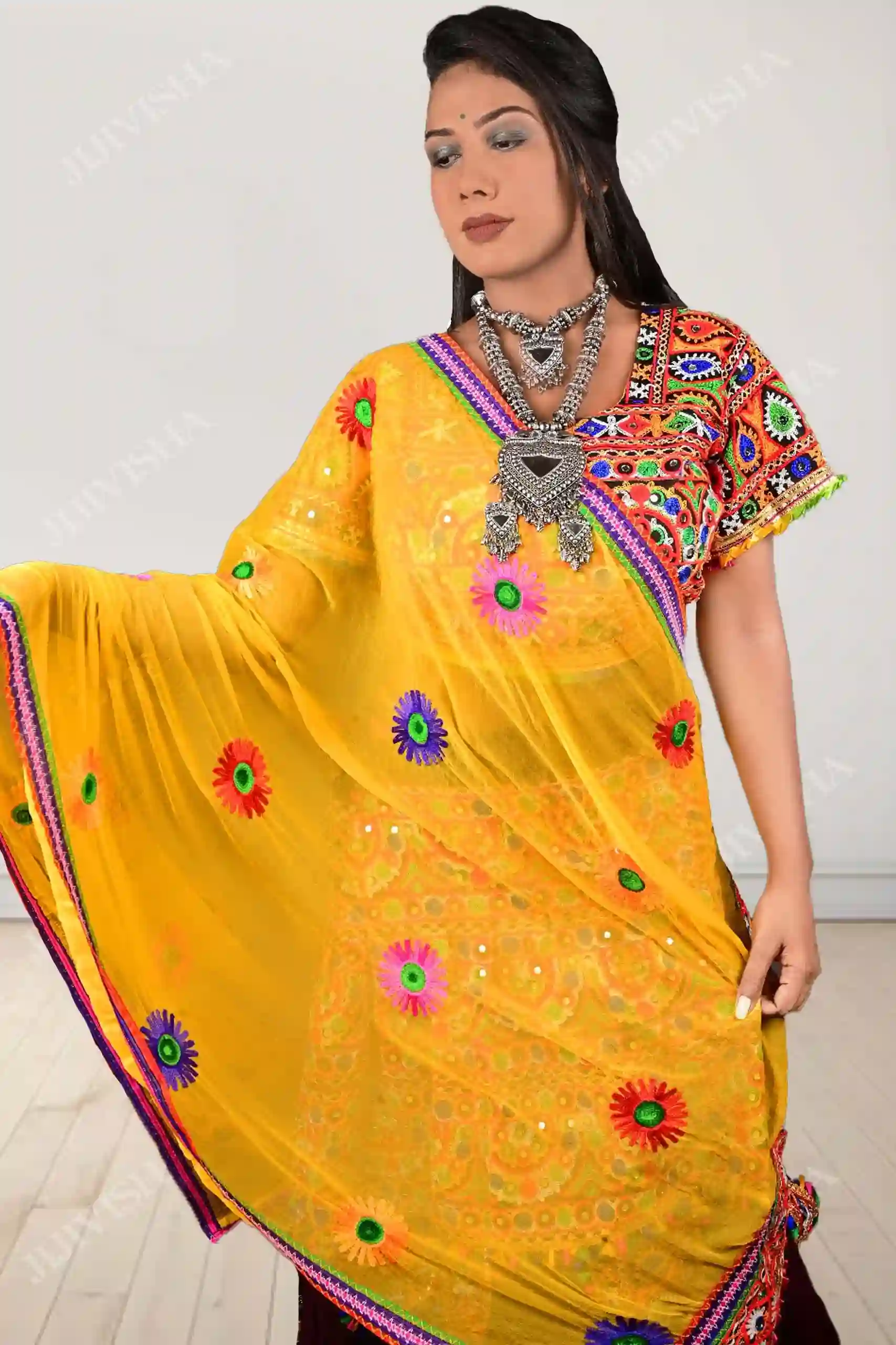 Buy Kutch Embroidered Lehenga Set Online