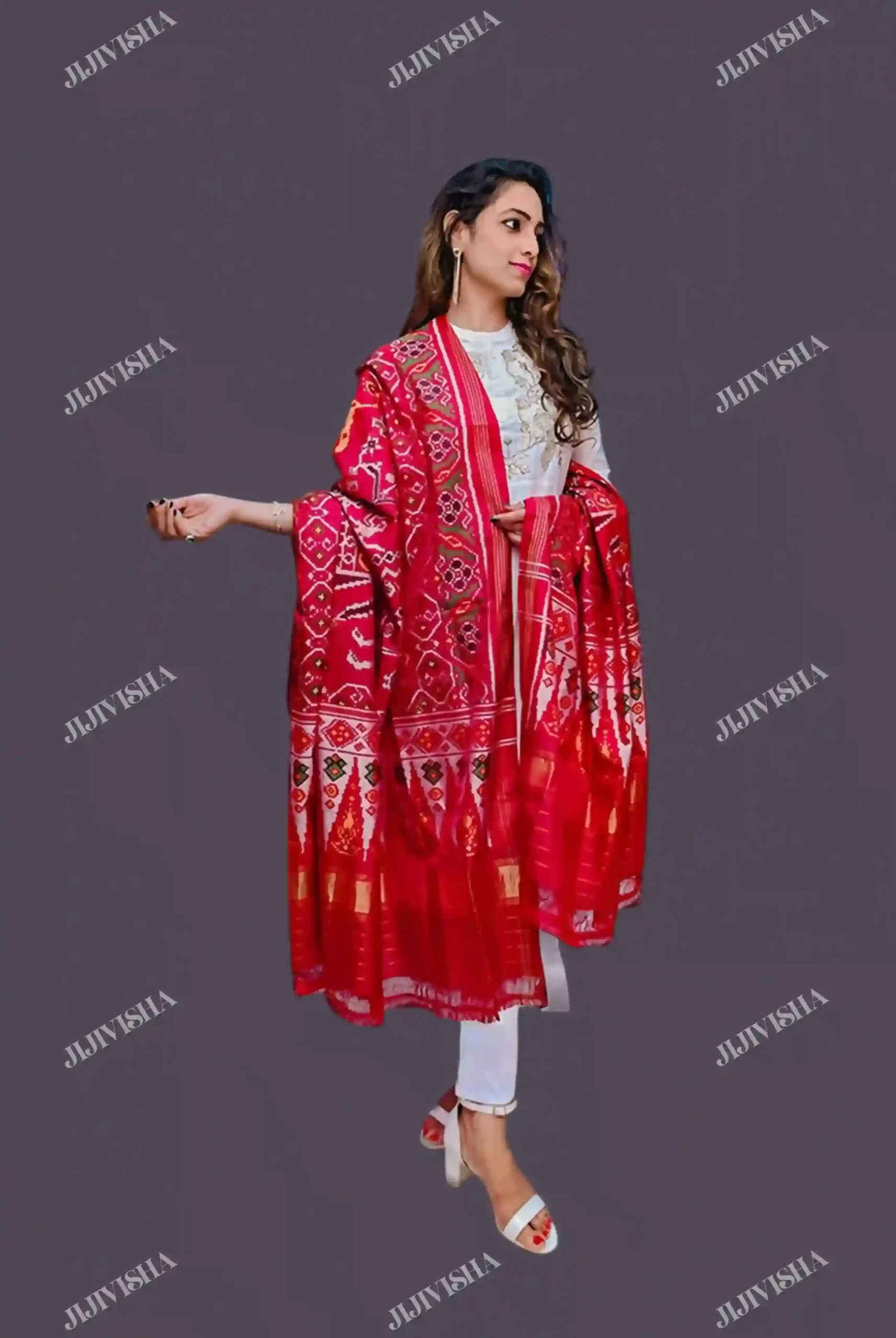 JVWAPSW0027_1 Buy Handwoven Patan Patola Silk Dupatta Online