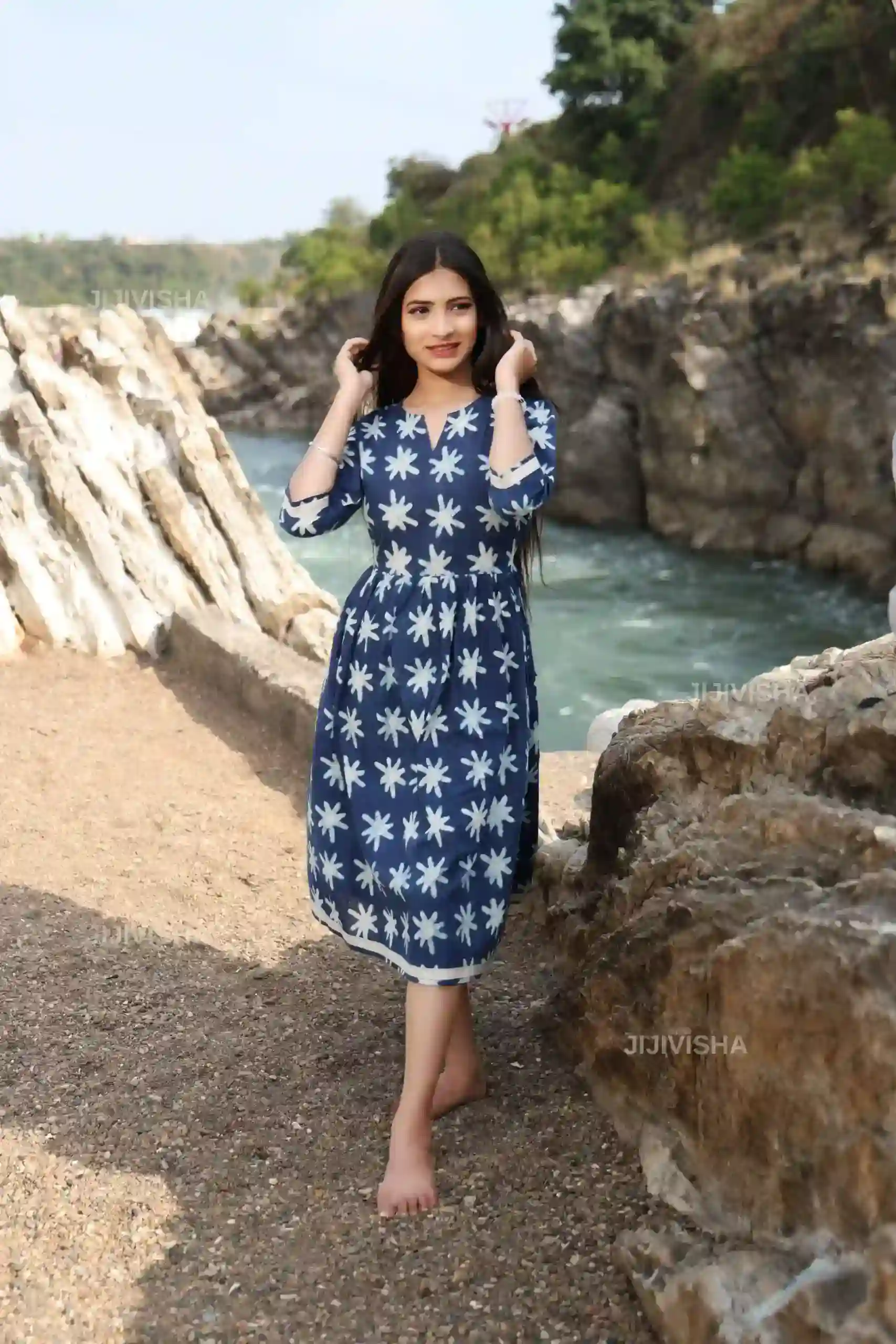 JVWAPTT023_1 Buy Indigo Star hand block print cotton Tunic Online