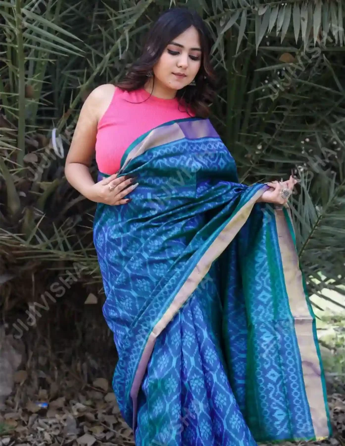 Buy Symphony Single Ikkat Patola Silk Saree Online