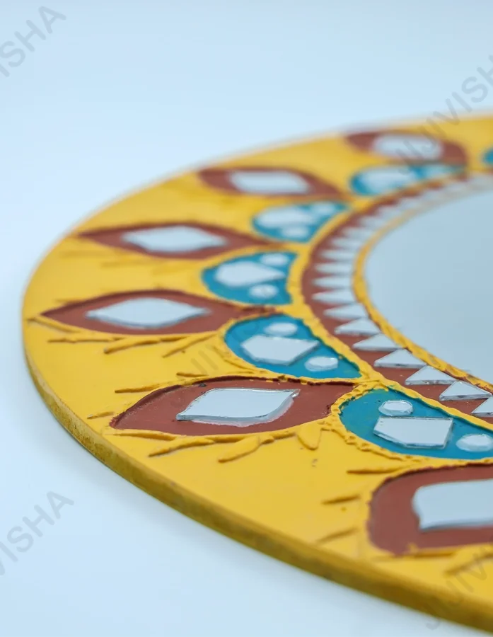Luminous Lippam Round Mirror - Gallery Image