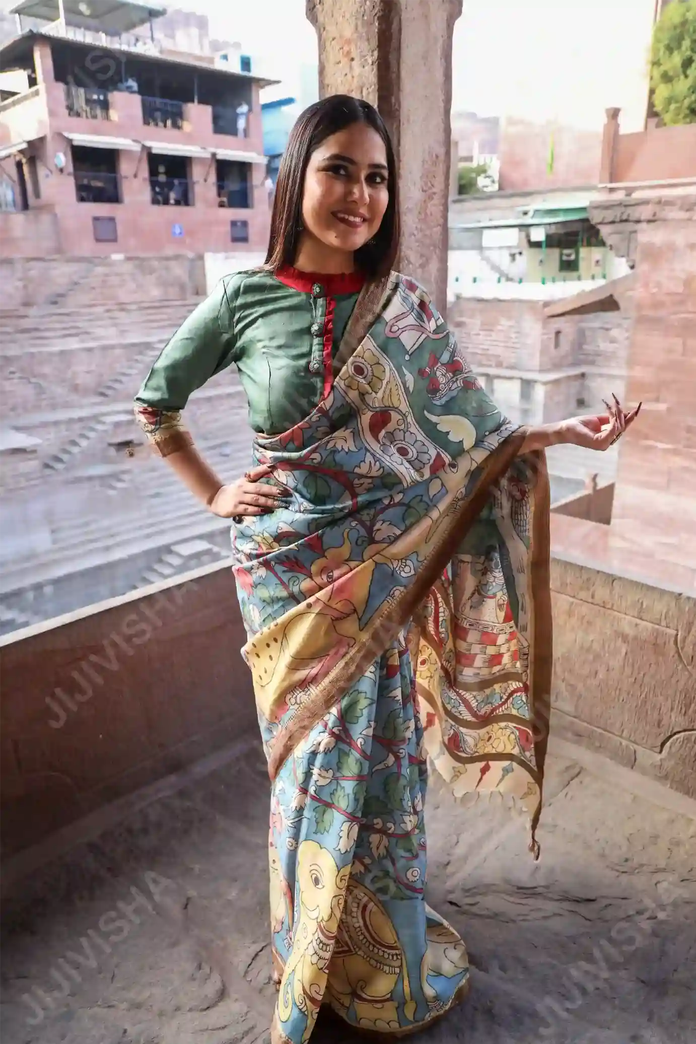Buy Verdant Heritage Kalamkari Tussar Silk Saree Online