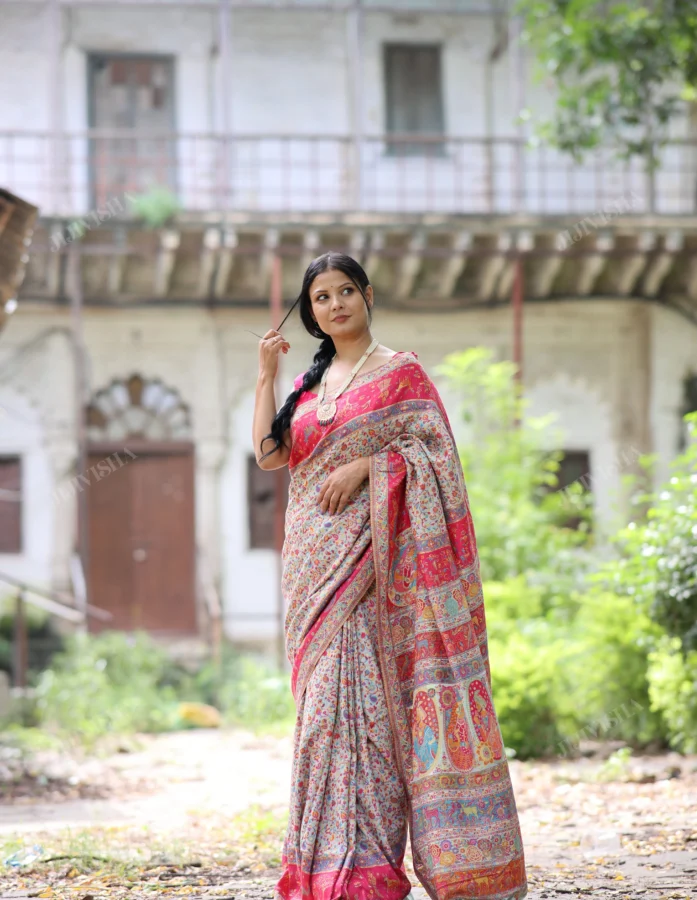 Buy Grey Kani Silk Saree with Vibrant Floral Jaal Online