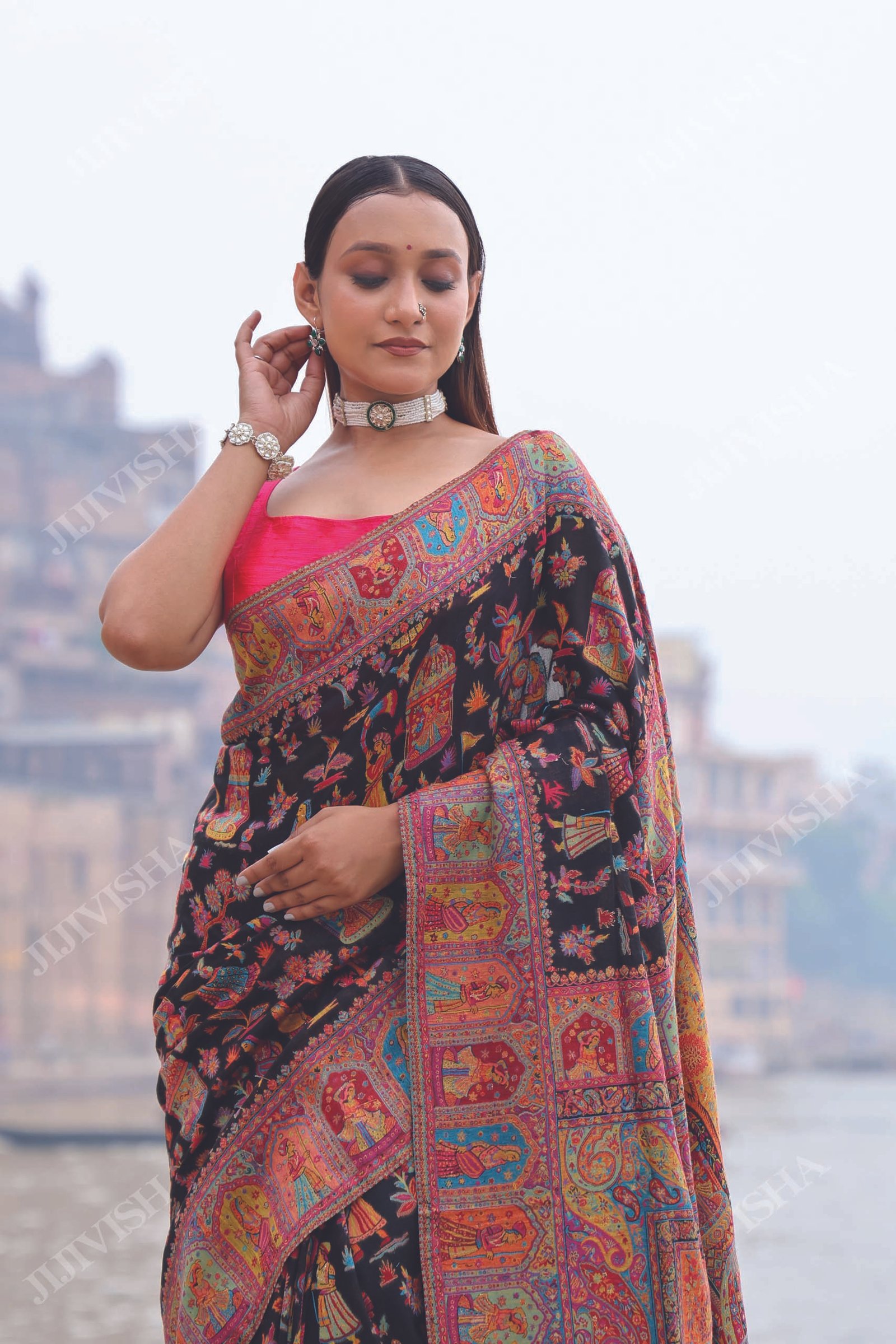 JVWSR209_3 Buy Black Silk Handwoven Saree Online