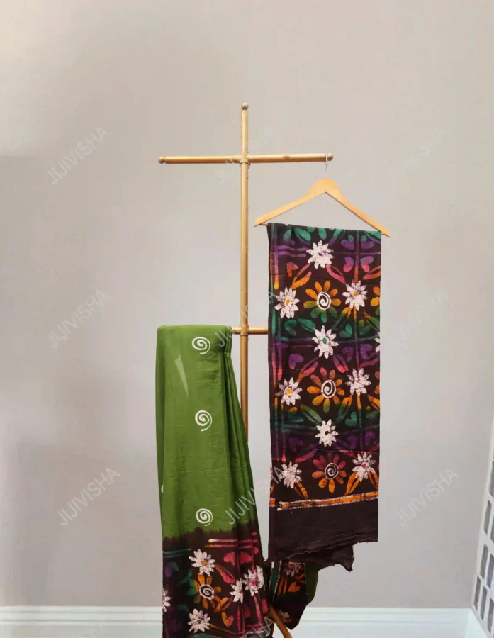 Buy Green Hand Batik Printed Cotton Saree