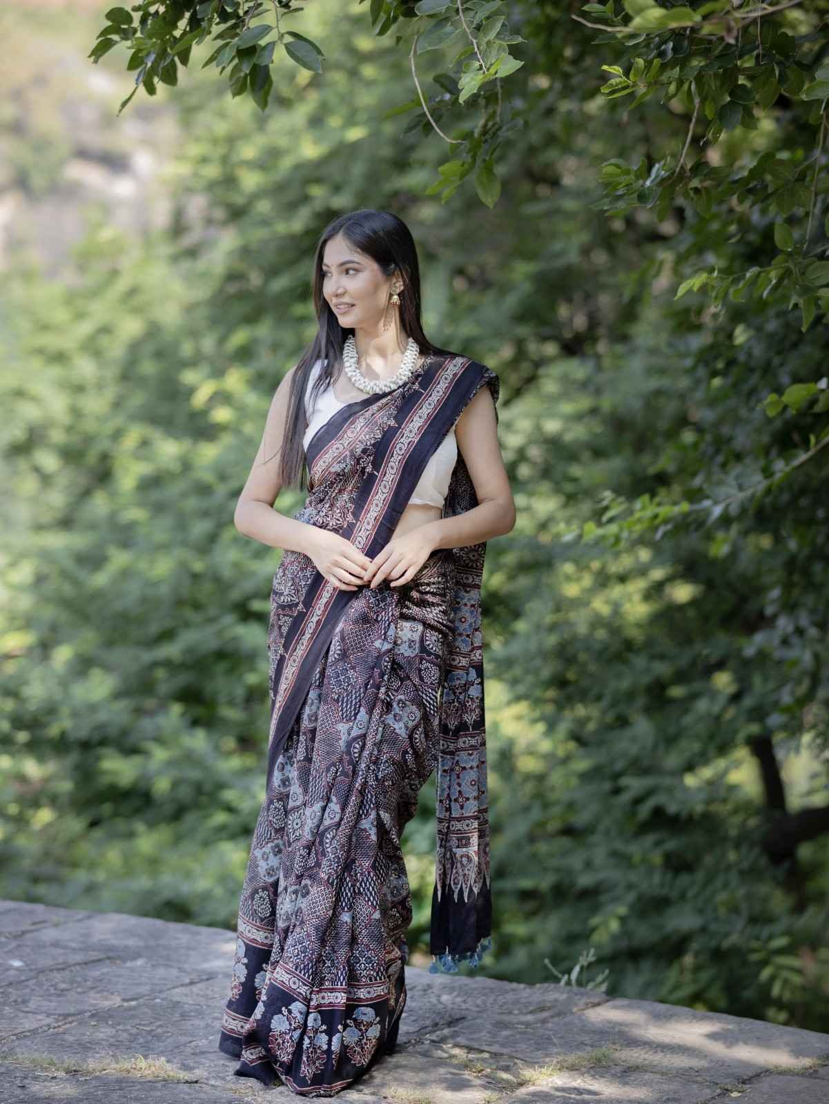 Nakshatra Mulmul Cotton Ajrakh Saree