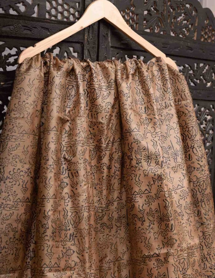 Elegant Rust And Black Tone Kosa Silk Fabric - Gallery Image