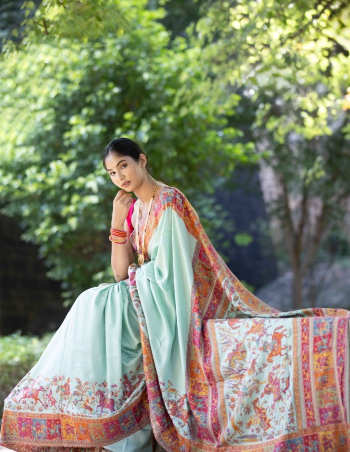 Seagreen Kani Silk Saree with Multi-Coloured Pallu