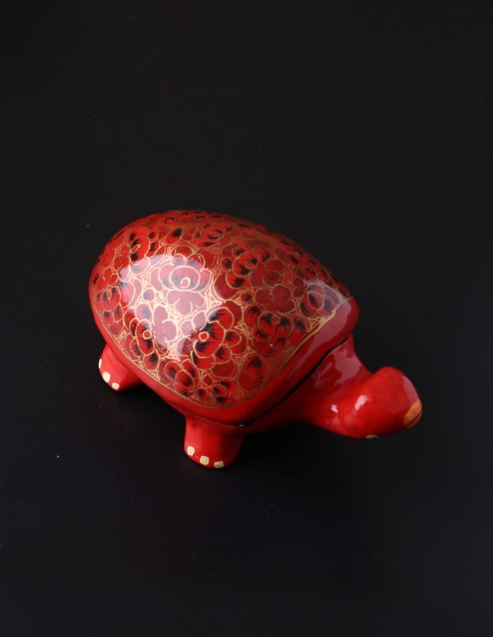 Jewellery box in paper mache