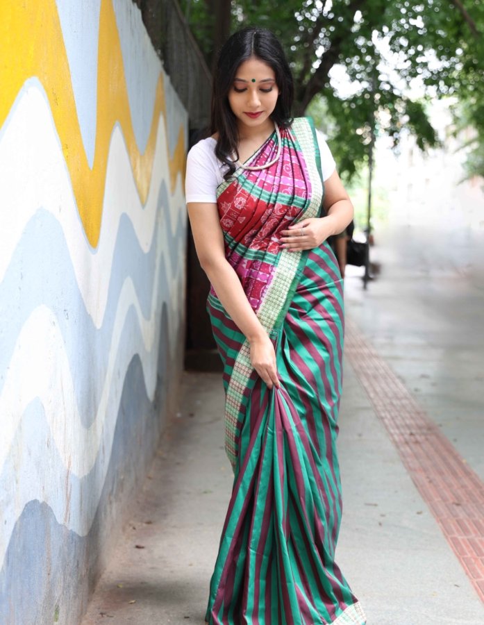 Forest Mist: Green Bandha Patli Sambalpuri Ikkat Silk Pata Saree