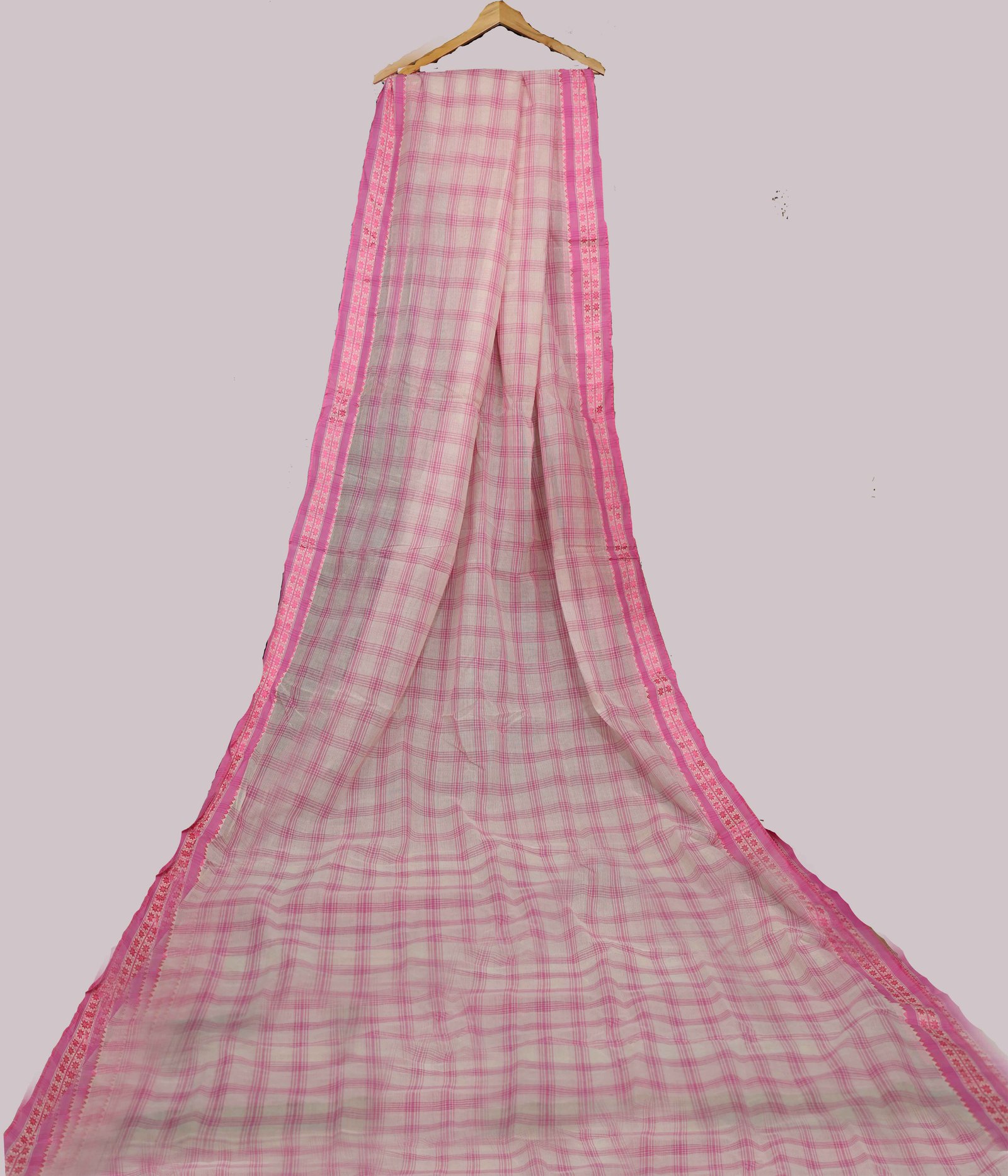 Buy Handwoven Pink & White Bengal Tant Saree Online